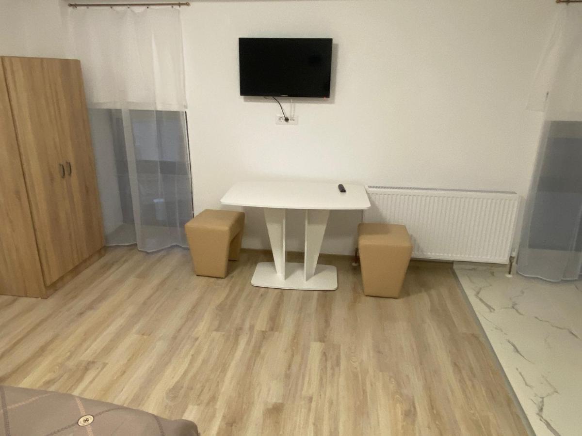 Rez Suites Iasi Eksteriør billede