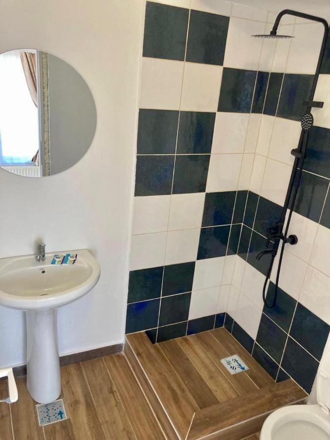 Rez Suites Iasi Eksteriør billede