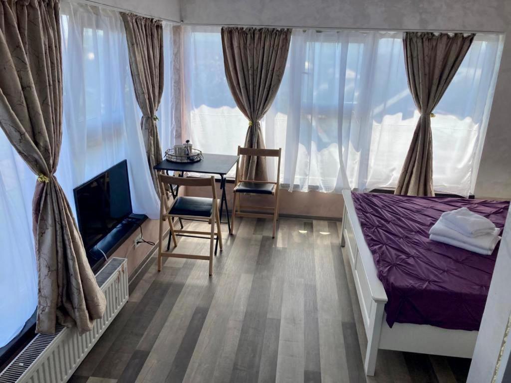 Rez Suites Iasi Eksteriør billede
